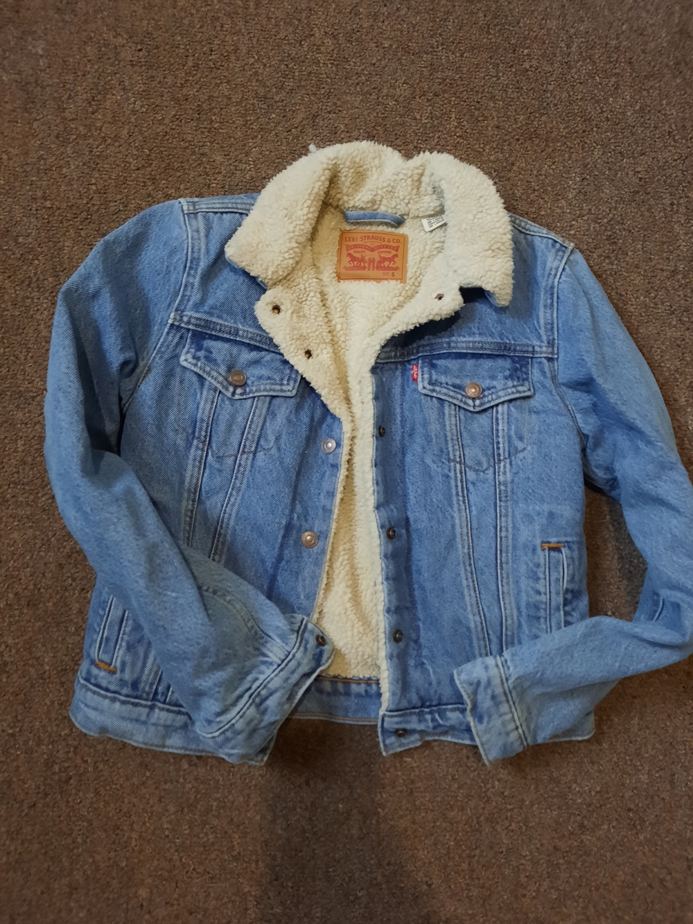Levi's Light Blue Denim Sherpa Bomber Jacket with Cream Collar - Picture 2 of 7
